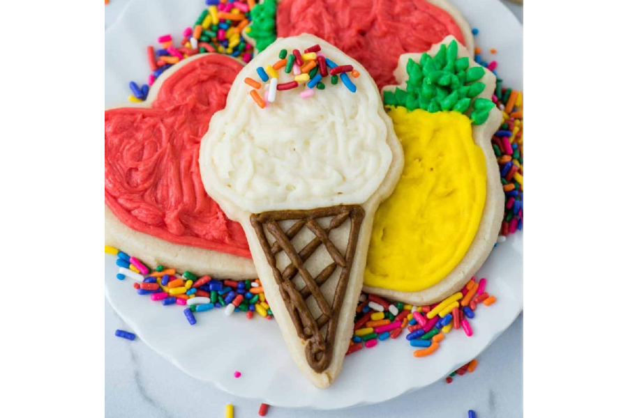 Buttercream Frosted Sugar Cookies Decorating Class