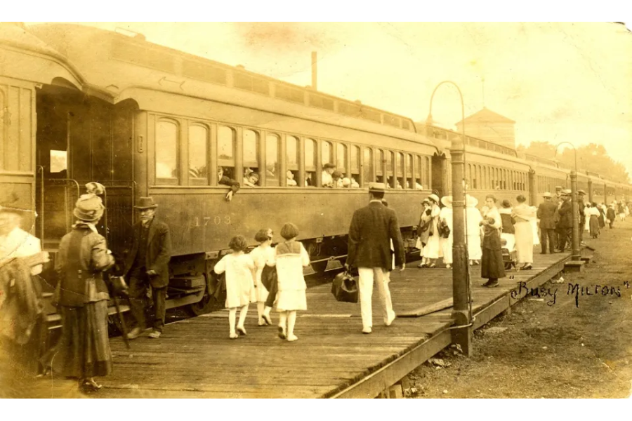 Monthly Meeting: Meet Me At the Station